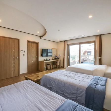 Rex Hotel Seogwipo Dış mekan fotoğraf