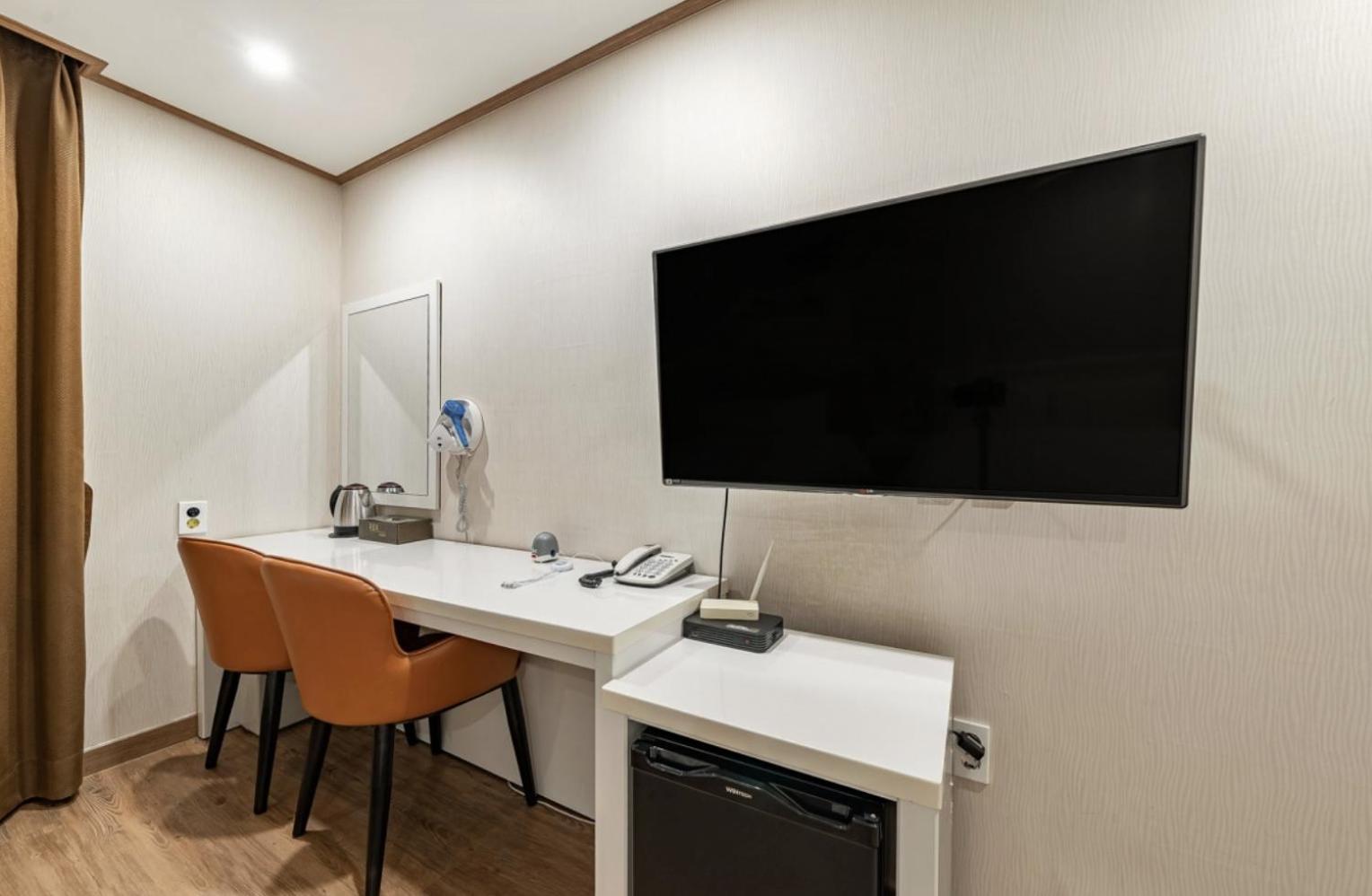 Rex Hotel Seogwipo Dış mekan fotoğraf