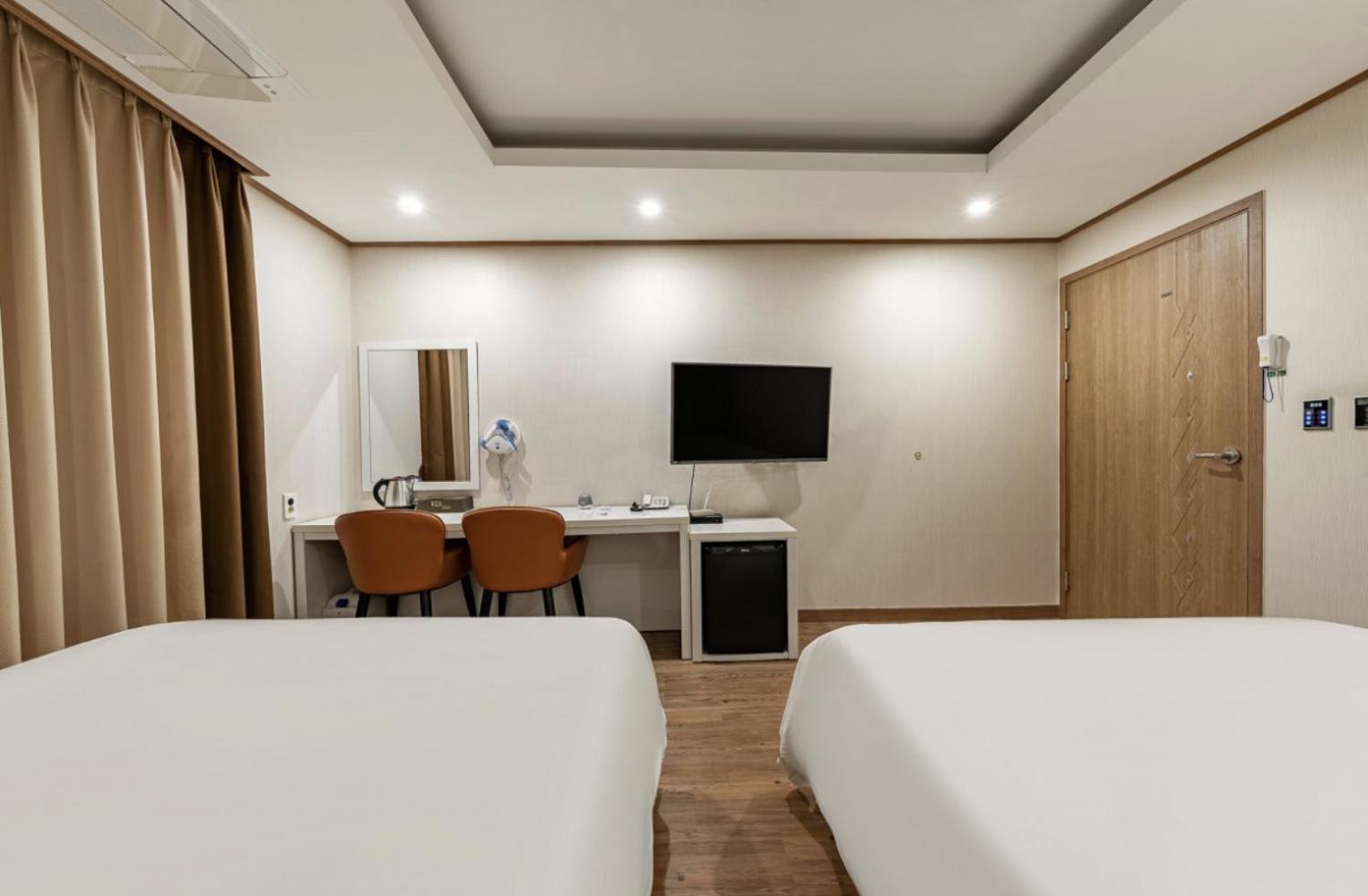 Rex Hotel Seogwipo Dış mekan fotoğraf