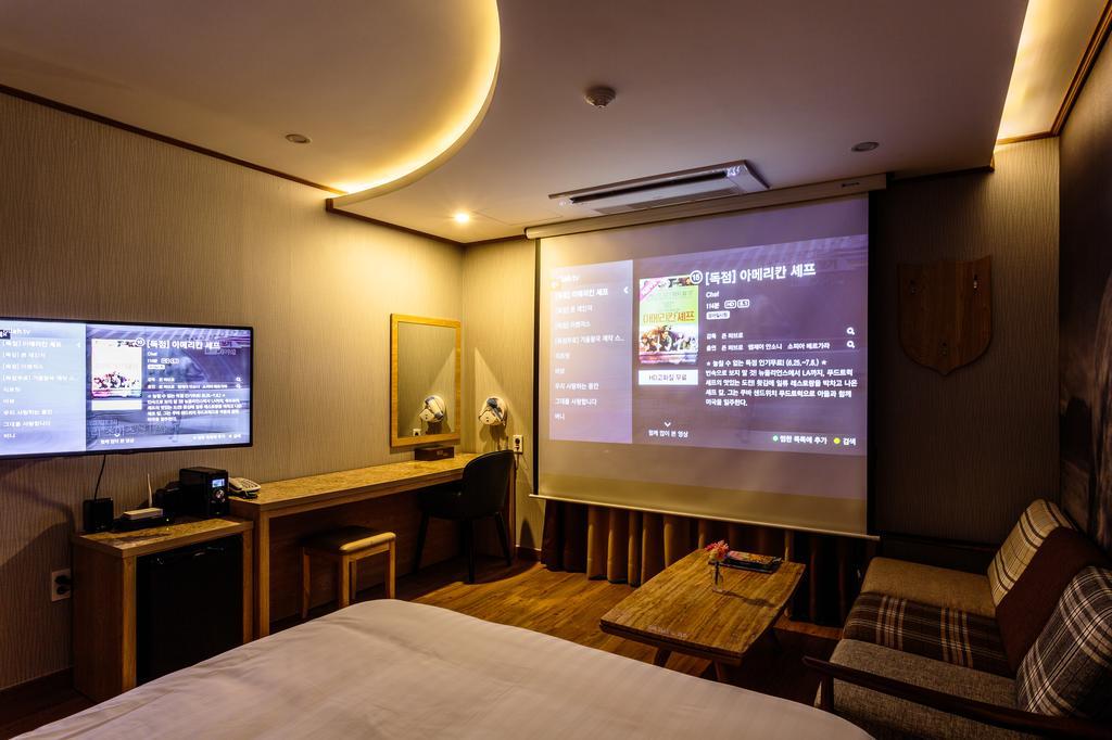 Rex Hotel Seogwipo Dış mekan fotoğraf