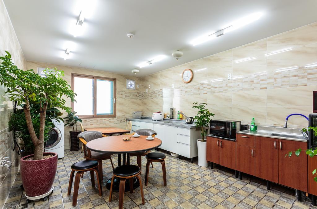 Rex Hotel Seogwipo Dış mekan fotoğraf